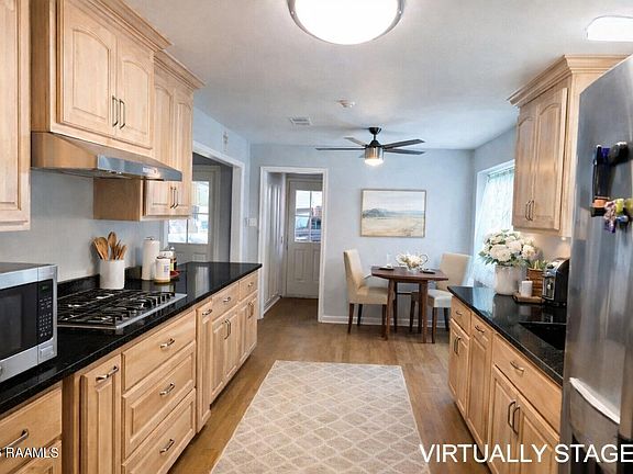 4th image of 16508 Patton Ave