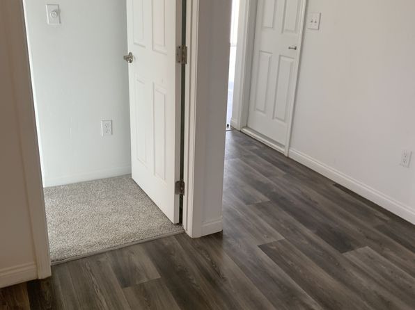 21395 Tulare St, Lost Hills, CA 93249
