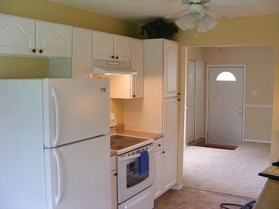 3rd image of 38 Stubbs Dr