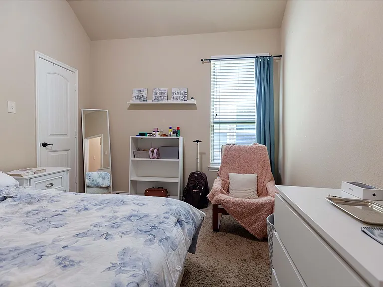 10113 Old Eagle River Ln — Photo 13