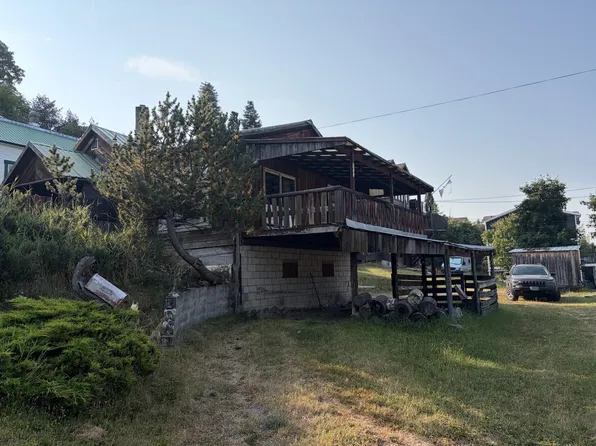 135 Waverly Pl, Whitefish, MT 59937