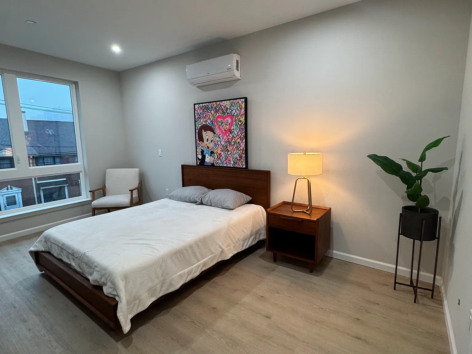 2 bed, $3,400 — Photo 3