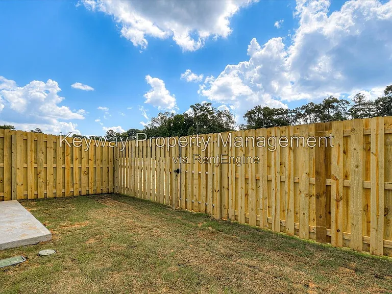 3199 Venetian Dr — Photo 19