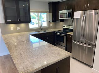 1200 Manhattan Beach Blvd APT C, Manhattan Beach, CA 90266