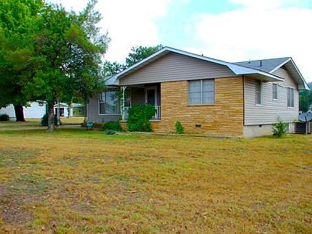 1st image of 427 Highway 62/412 W