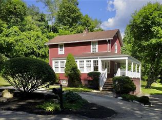 6 Aber Rd, Finleyville, PA 15332