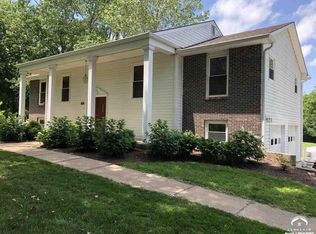 869 E 1259th Rd, Lawrence, KS 66047