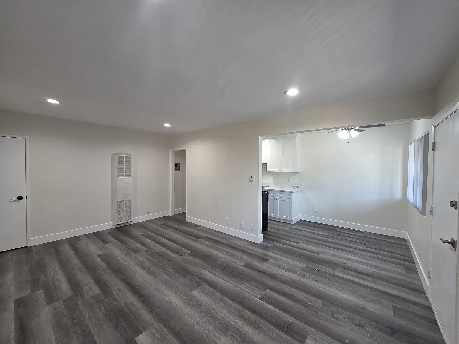 2 bed, 900 sqft, $2,395 — Photo 4