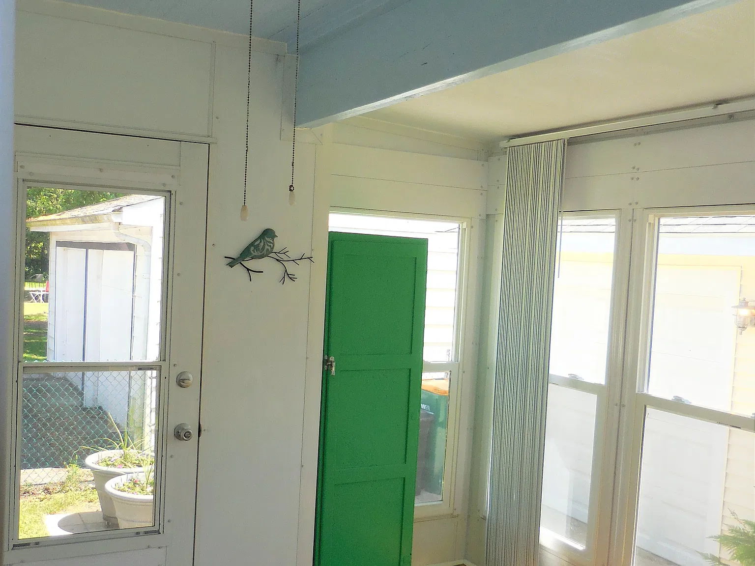 2 bed, 839 sqft, $1,800 — Photo 3