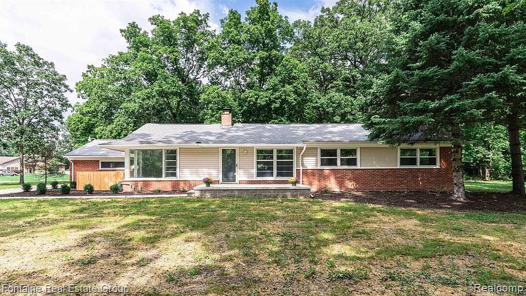 28380 Wildwood Trl, Farmington Hills, MI 48336 MLS 20230077328 Zillow