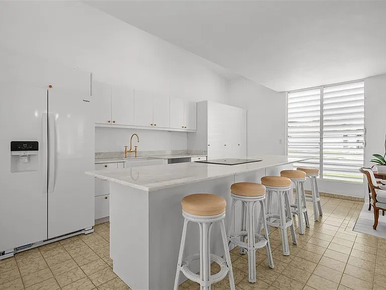 AF7 Villa Franca Barcelona St — Photo 3