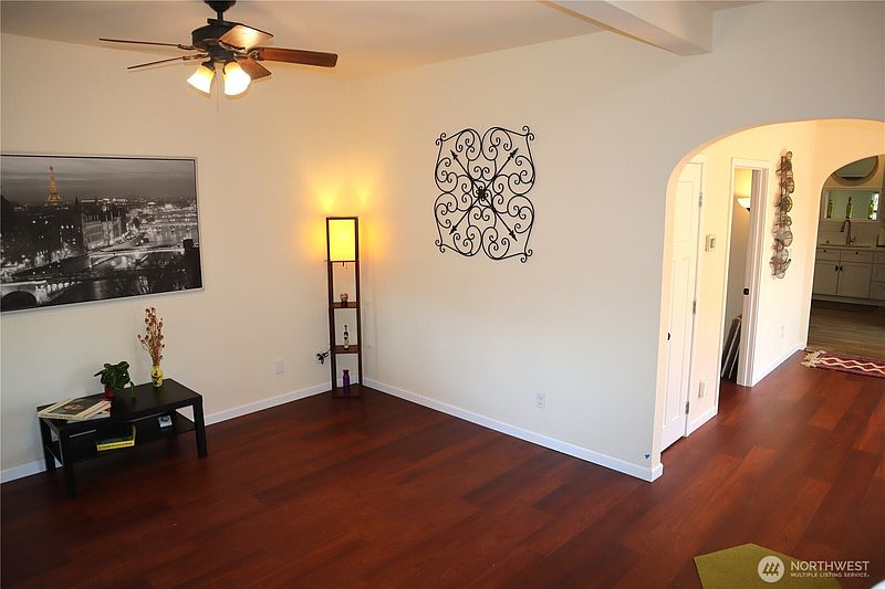 5th image of 4611 S M Street