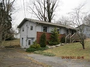 3rd image of 4904 Palmwood Dr