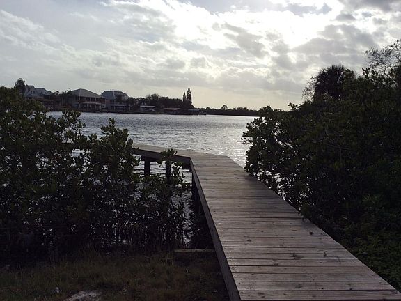 Community dock access
