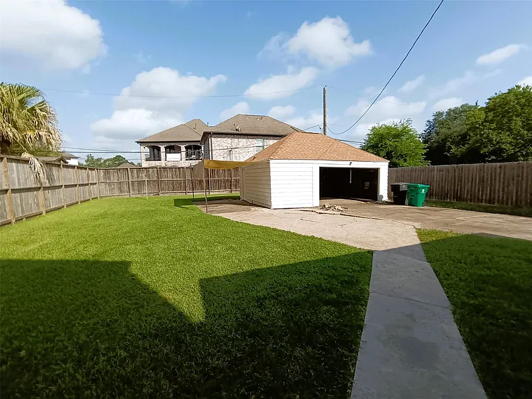 6906 Van Etten St — Photo 29
