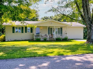 7553 E Hurst Rd, Pekin, IN 47165