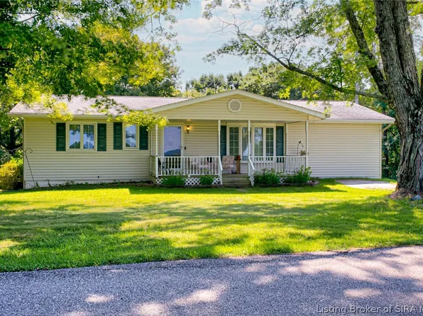 7553 E Hurst Road, Pekin, IN 47165