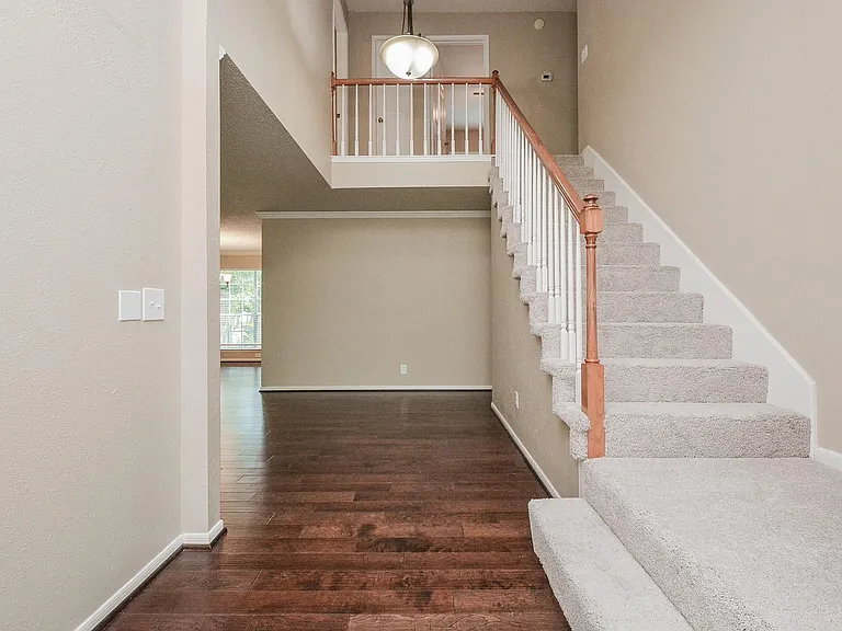 10 Ridgecross Pl — Photo 14