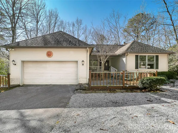 30 Tala Ct, Brevard, NC 28712