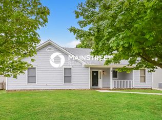 4 Hickory Knoll Ct, Greensboro, NC 27407