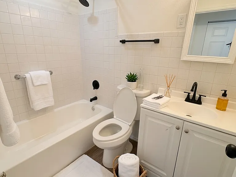 11755 Old Halls Ferry Rd — Photo 15
