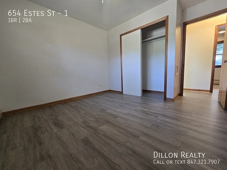 654 Estes St #1 — Photo 4