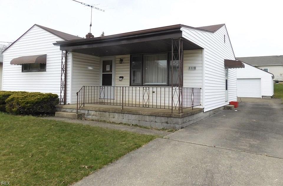 1st image of 1118 Detroit Ave
