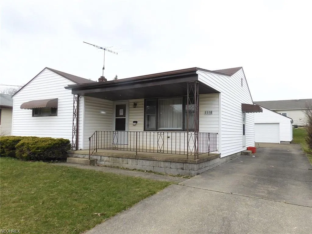 1118 Detroit Ave photo 1