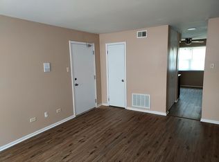 4032 216th St #2E, Matteson, IL 60443