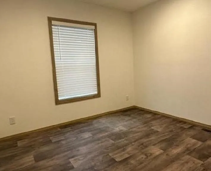 5535 Dysart Rd — Photo 13