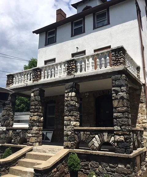 3 Maiden Ln — Photo 1