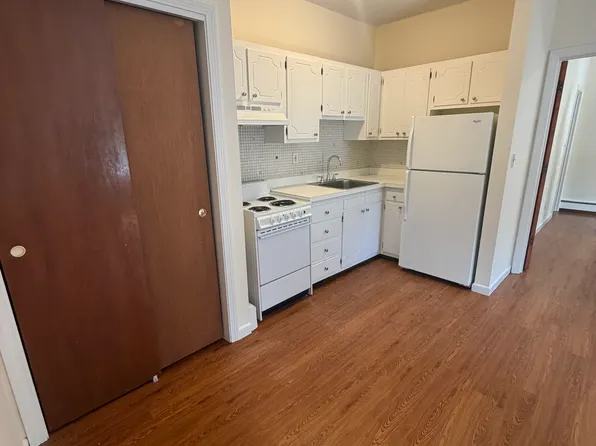 80 S Huntington Ave #2, Jamaica Plain, MA 02130
