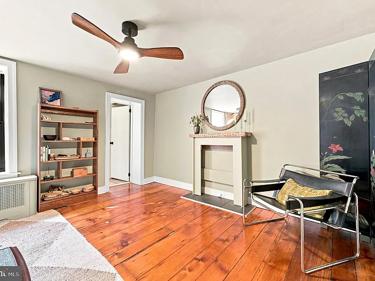 124 Grape St — Photo 13