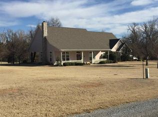 504 Wildflower Dr, Fletcher, OK 73541