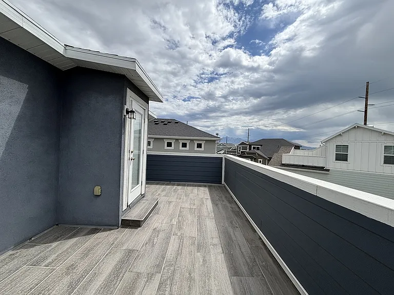 153 E Brushy Canyon St — Photo 42