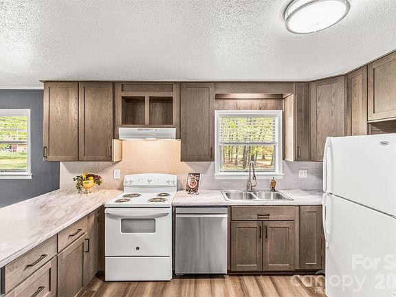 5th image of 507 Jc Dellinger Rd