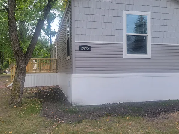 2495 Cumberland Rd, Grand Forks, ND 58201