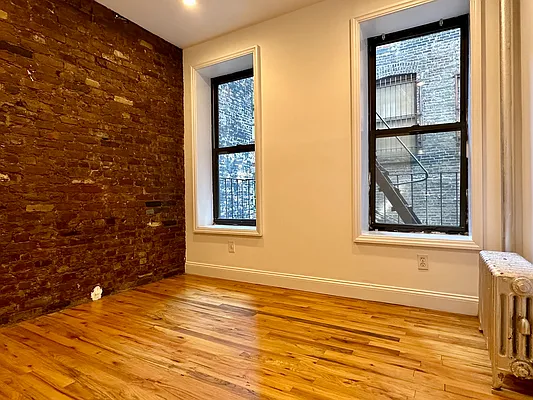 Rented by Corcoran | media 3