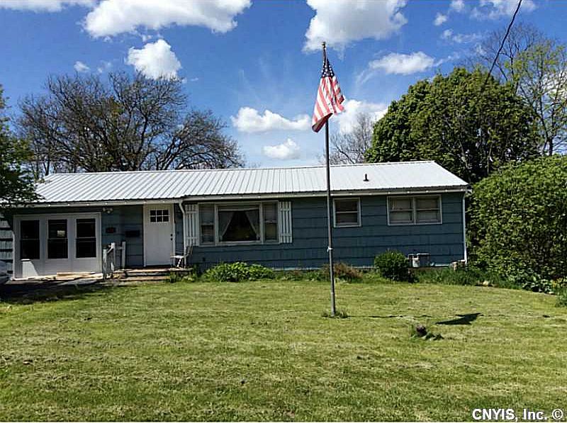 1st image of 102 Jane Dr