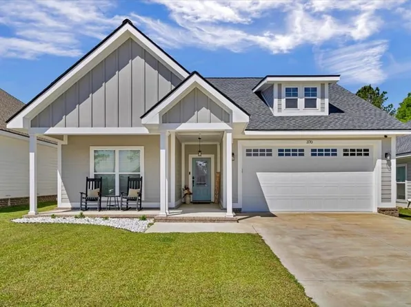 370 Pearl St SE, Moultrie, GA 31788