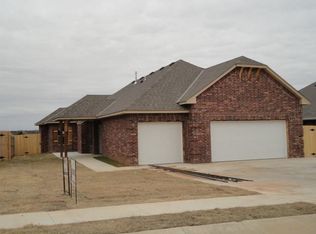 20567 Frontier Ave, Harrah, OK 73045