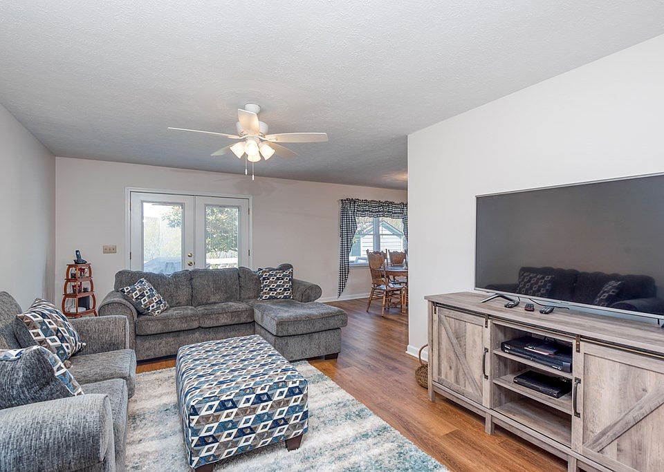 330 Wythe View Dr, Wytheville, VA 24382 Zillow