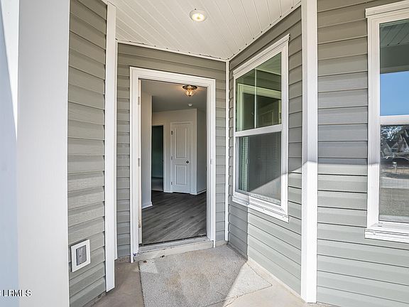3rd image of 141 Teal Bluff Boulevard