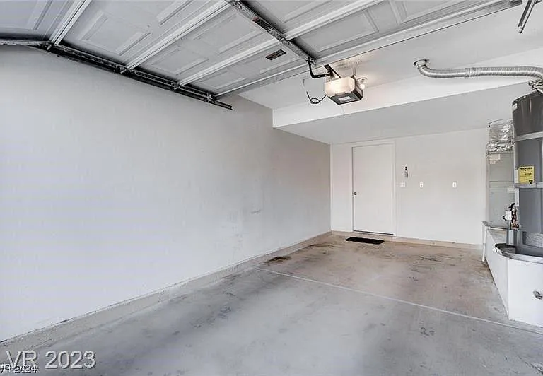 8429 Sewards Bluff Ave — Photo 26