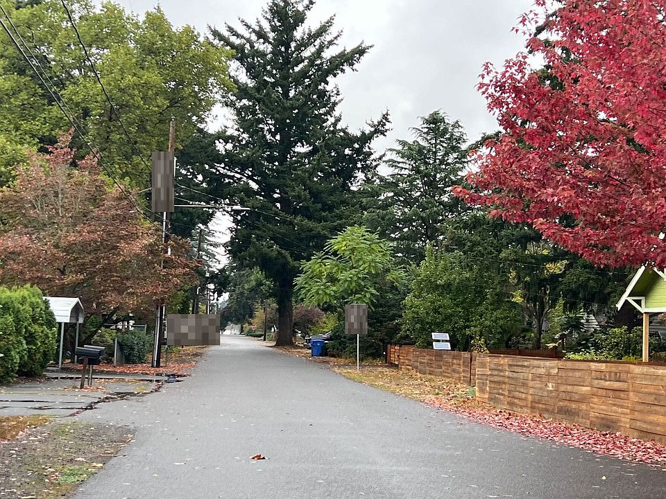 2nd image of 10153 SE 70th Ave