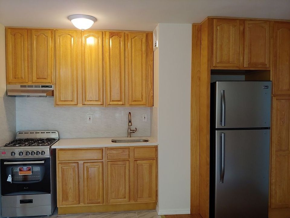 1st image of 8647 164th St APT 4I