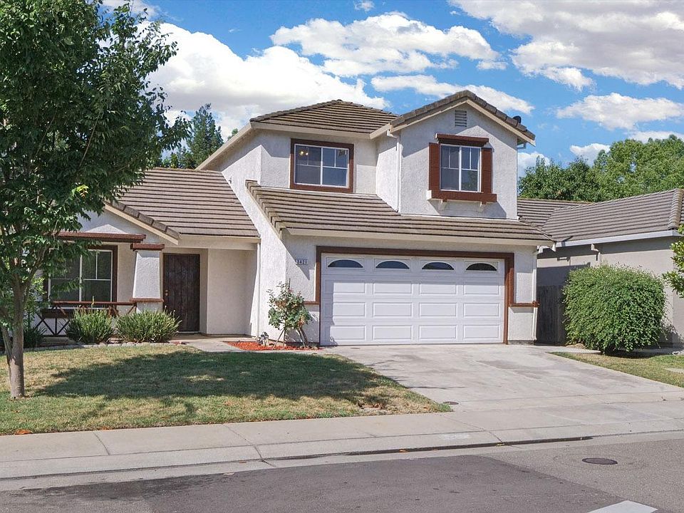 2nd image of 3421 Hepburn Cir
