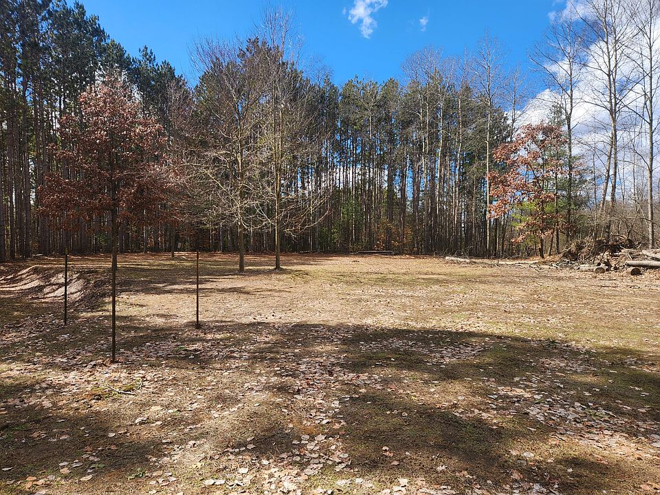 1st image of 8 Mile Rd