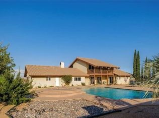 7074 Cascade Ave, Oak Hills, CA 92344