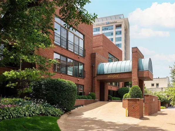 4570 Laclede Ave APT 208, Saint Louis, MO 63108